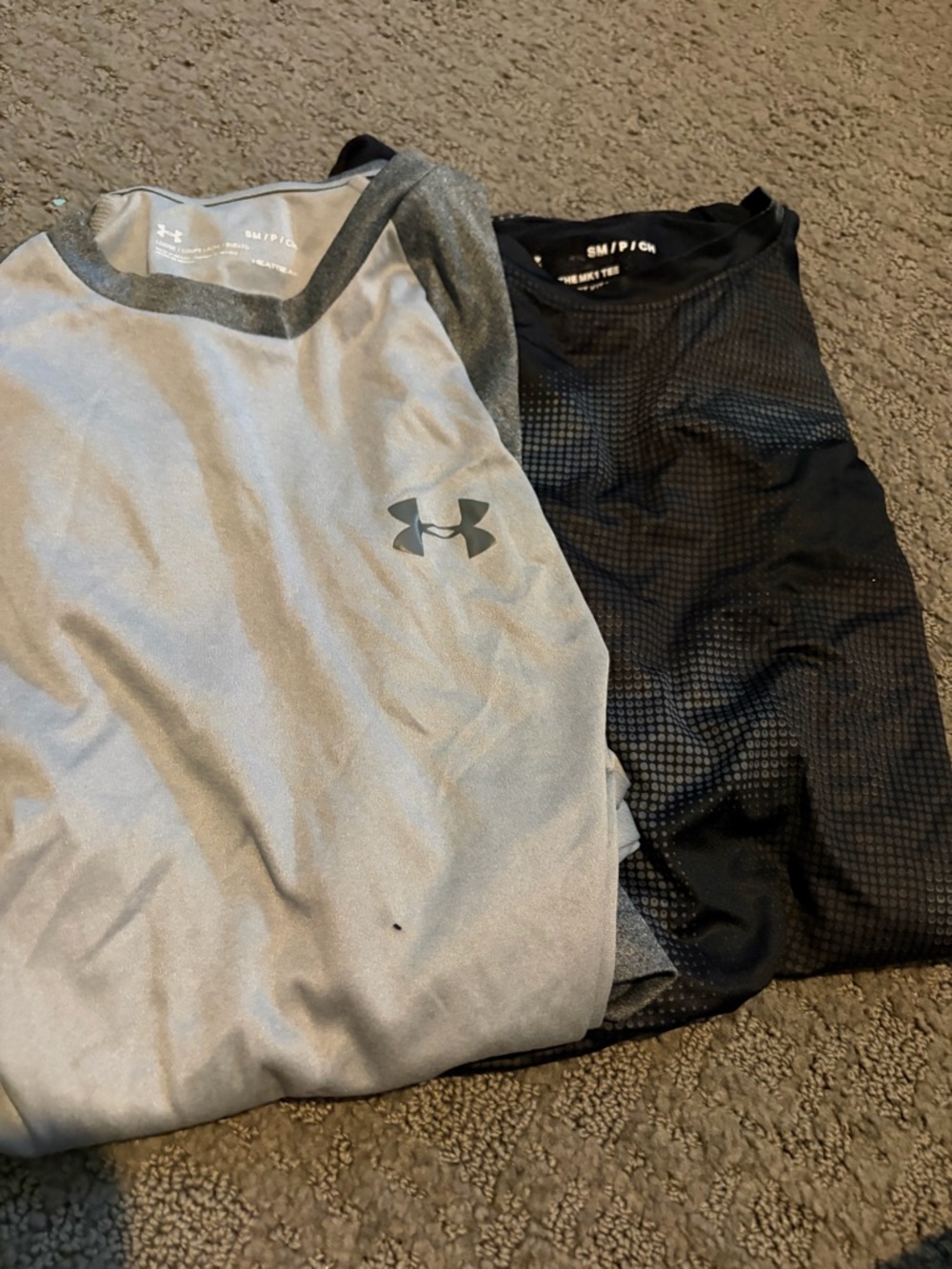 Under Armour Black and Gray HeatGear Tee Duo